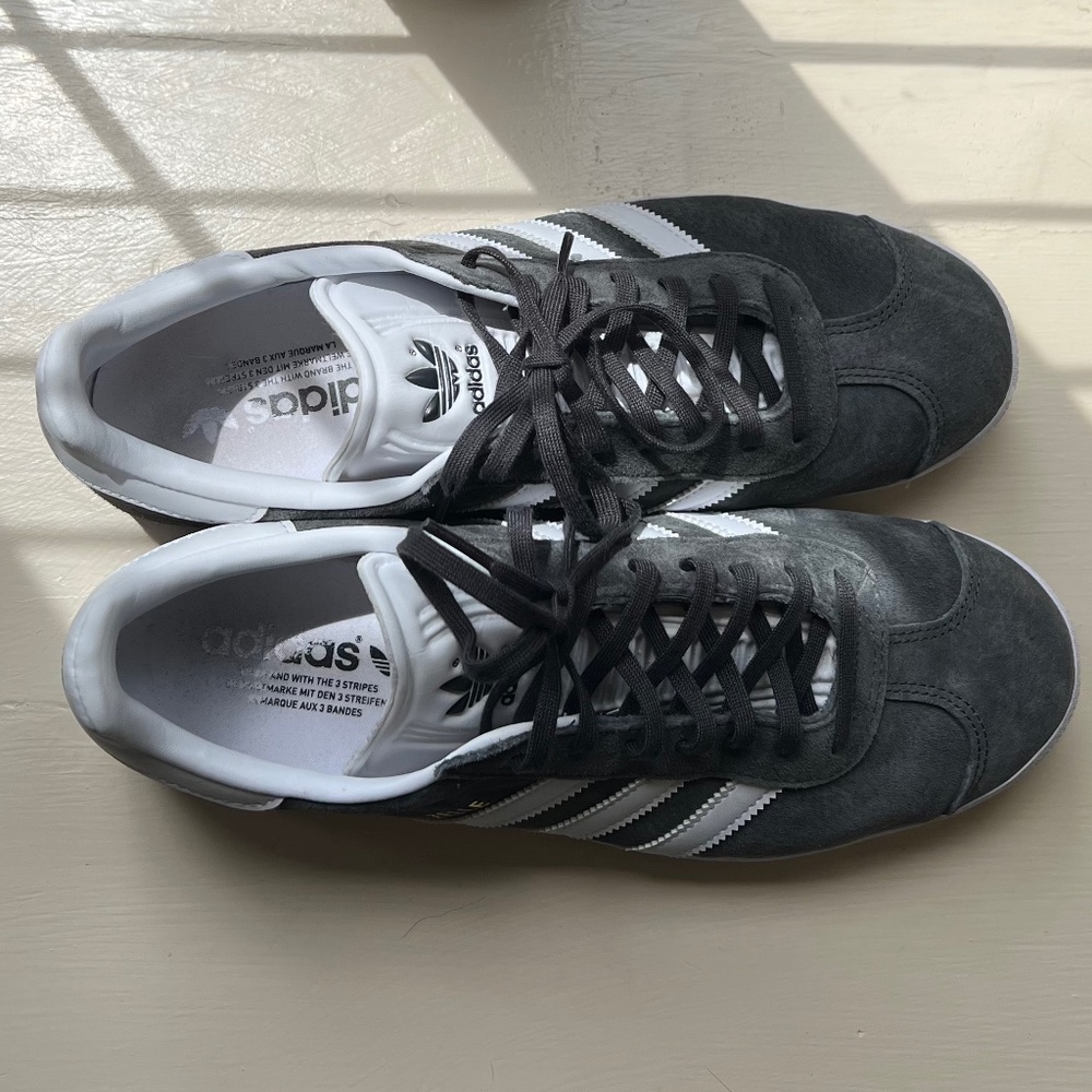 Adidas Gazelle Sneakers